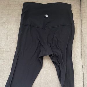 Black lululemon align 25” leggings